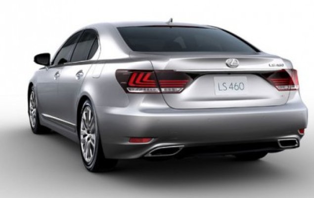 Imagini oficiale cu faceliftul limuzinei Lexus LS